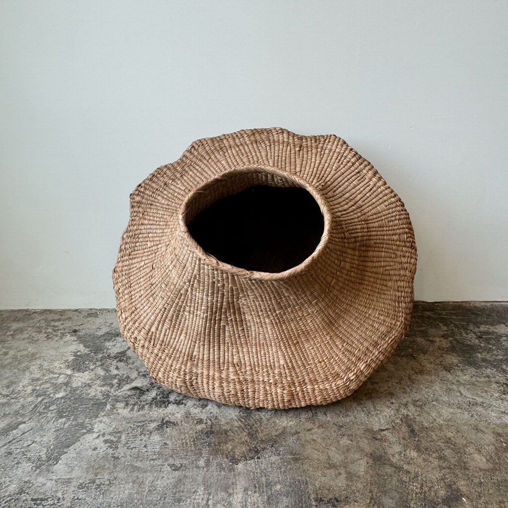 Handwoven Garlic Gourd Shaped Basket | Large III