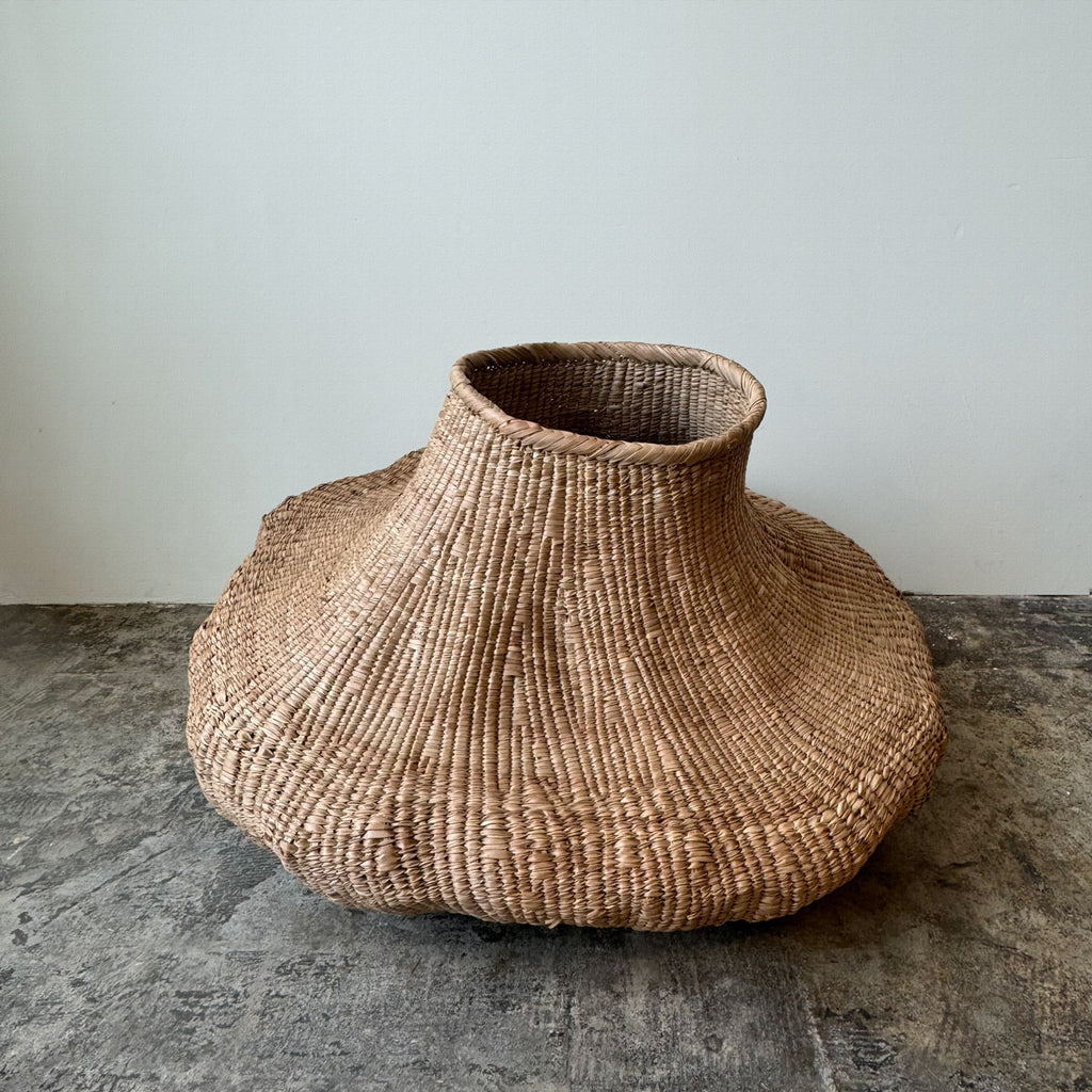 Handwoven Garlic Gourd Shaped Basket | Large III